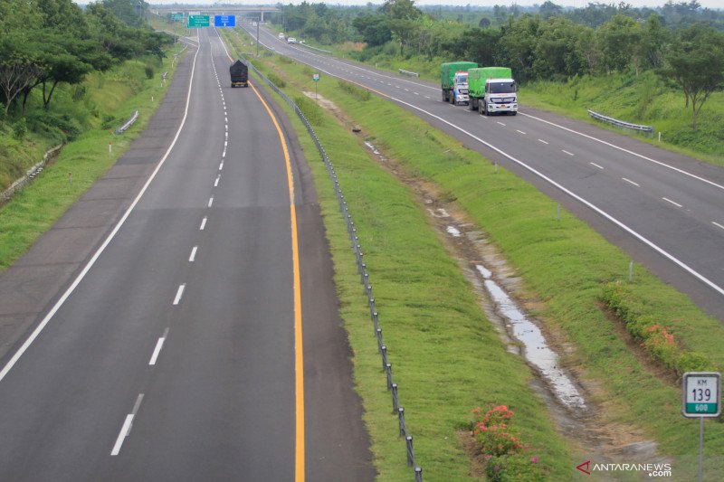 Arus tol Cipali lengang