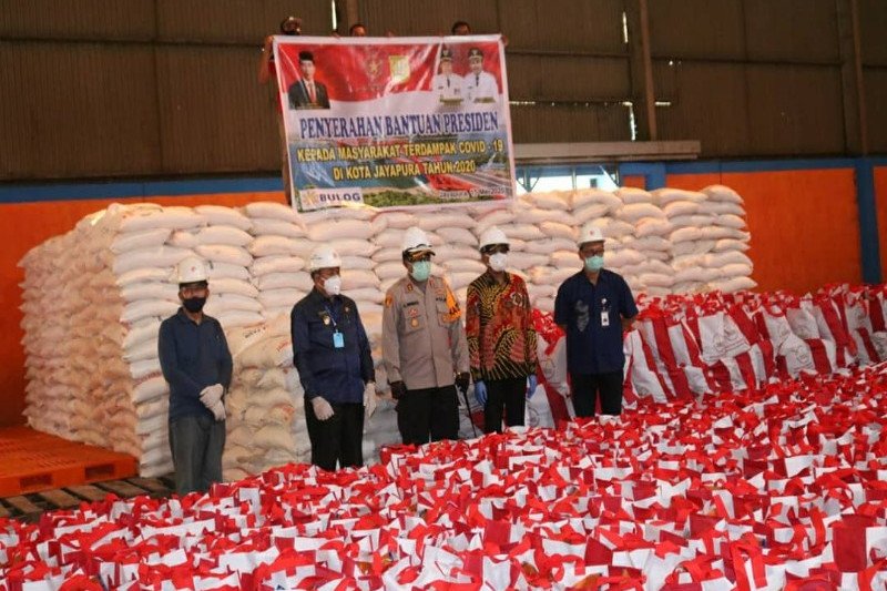 Kota Jayapura terima 5.000 paket bantuan sembako Presiden Jokowi