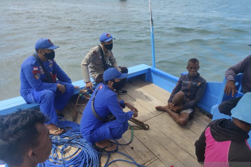 Nelayan NTT selamat setelah sepekan terombang-ambing di laut