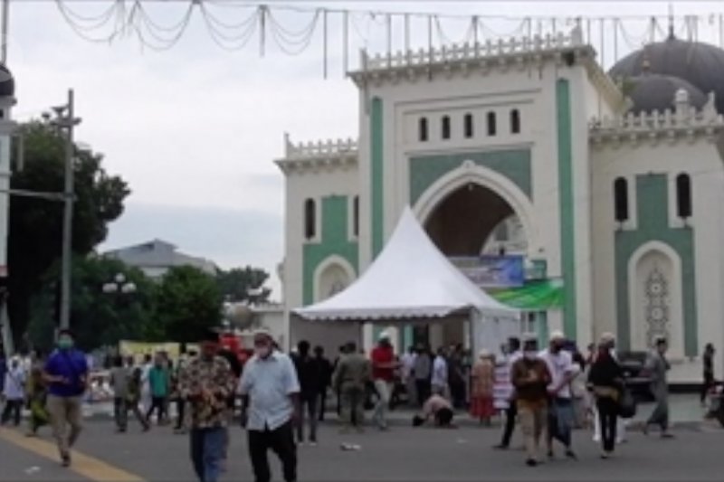 Shalat Id di Masjid Raya Medan sesuai protokol kesehatan