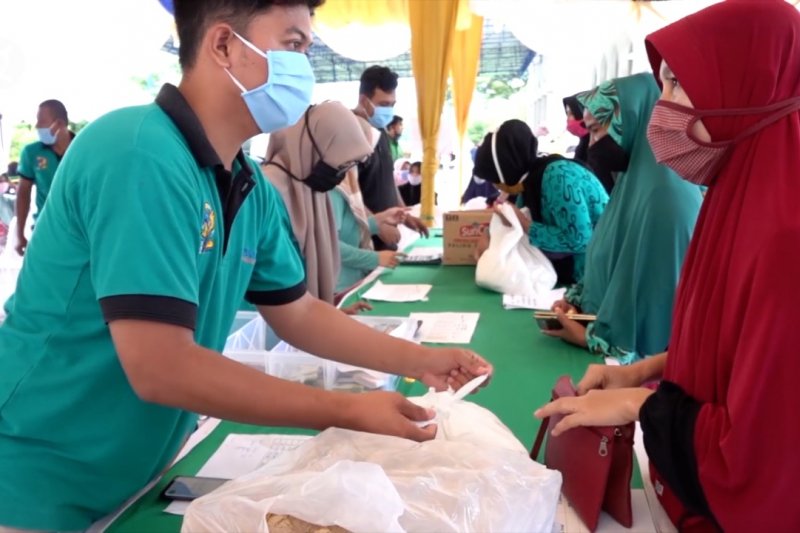 Patuhi protokol kesehatan, pasar murah digelar di seluruh Aceh