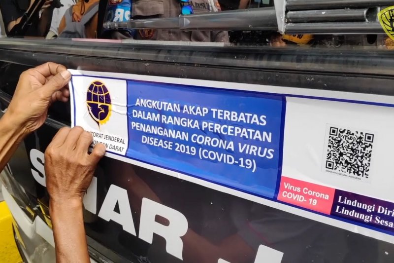 Meski berstiker khusus, polisi akan tetap cek awak bus AKAP