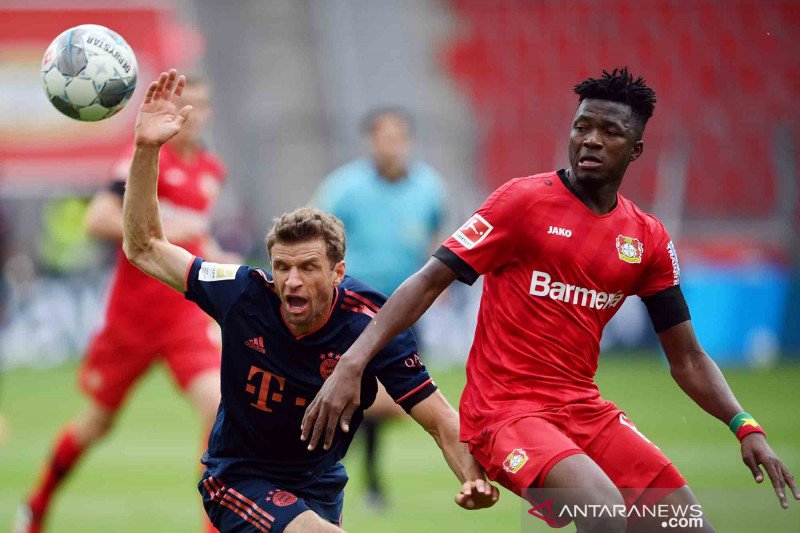 Bundesliga Bayern Munich Kandaskan Tuan Rumah Bayer Leverkusen 4