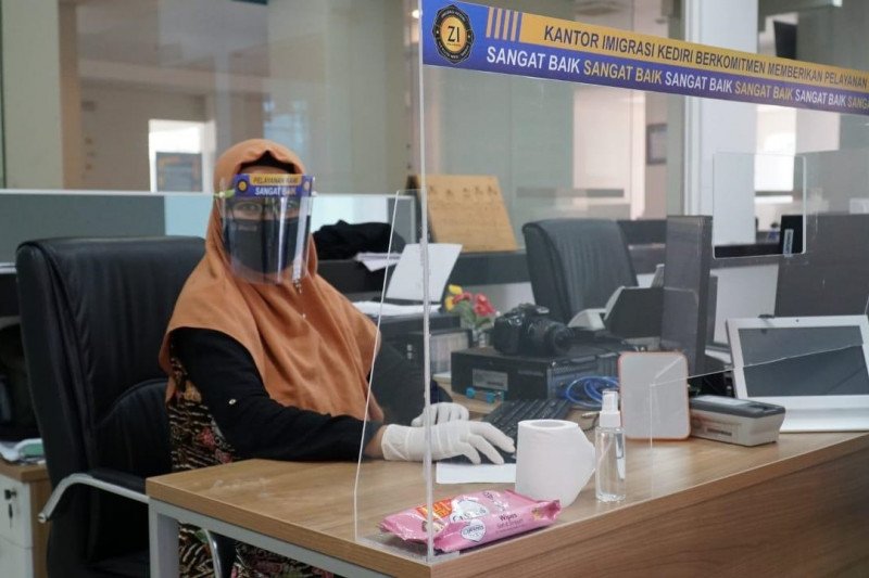 Kantor Imigrasi mulai buka antrean pelayanan paspor lewat aplikasi