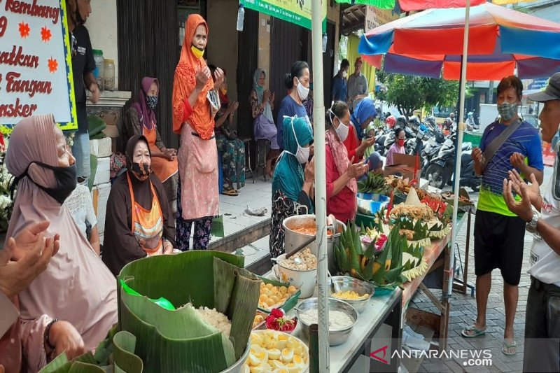Pedagang Pasar Kembang Solo bersyukur pelaku pasar bebas dari COVID-19