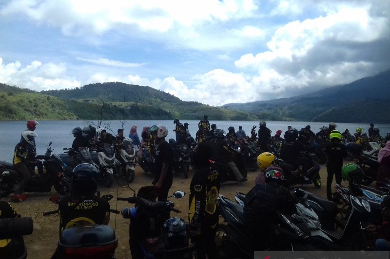 Sensasi hawa dingin, ayo nikmati eksotisme Danau Talang di era normal baru