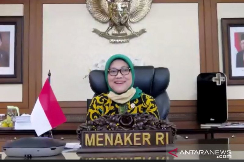 Menaker Ida tegaskan perlindungan pekerja penting jelang normal baru