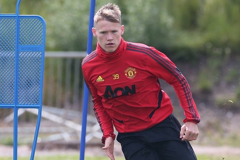 McTominay tandatangani kontrak baru dengan MU