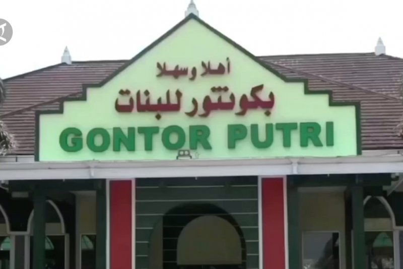 Wapres nilai pesantren lebih aman dibandingkan sekolah