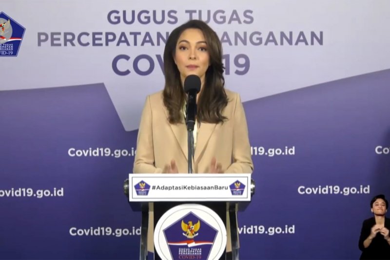Reisa Broto ingatkan protokol kesehatan di mal