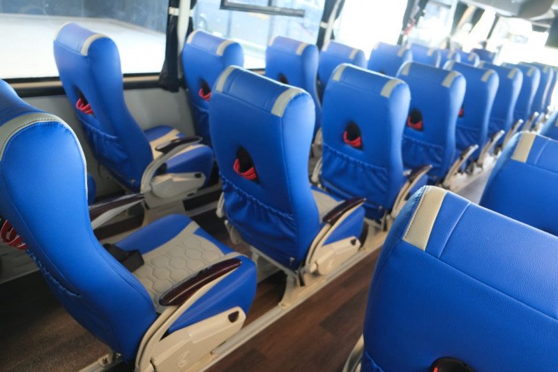 Bus