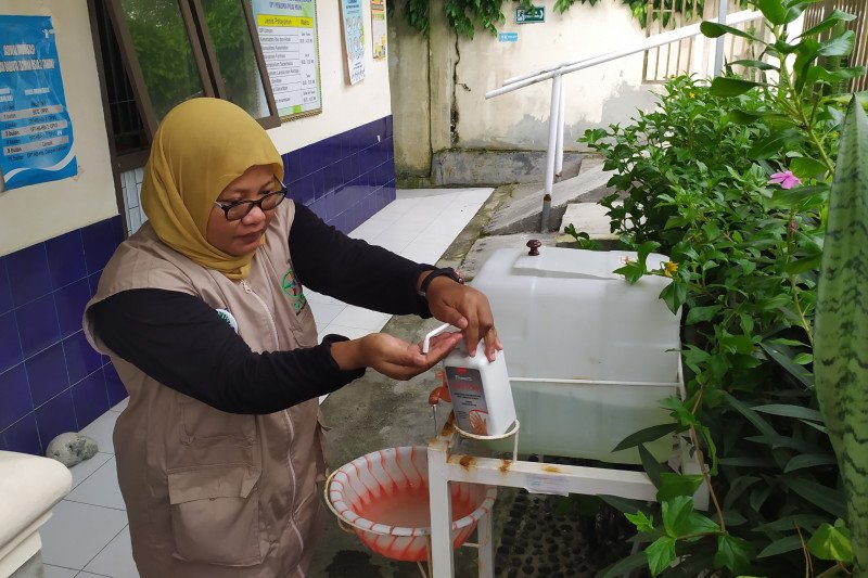 Kawasan pulau terluar Pulau Pisang didorong terapkan sanitasi sehat