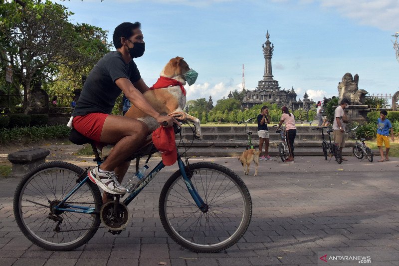 Uji coba hari bebas kendaraan di Bali