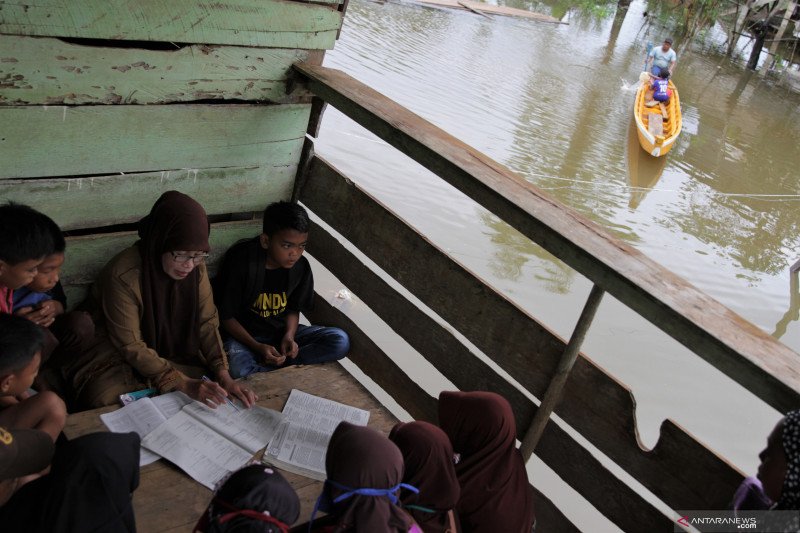 BELAJAR KELOMPOK TERDAMPAK BANJIR