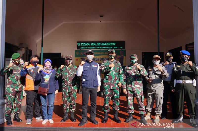 Tim gabungan melakukan Operasi Masker di Kota Bogor