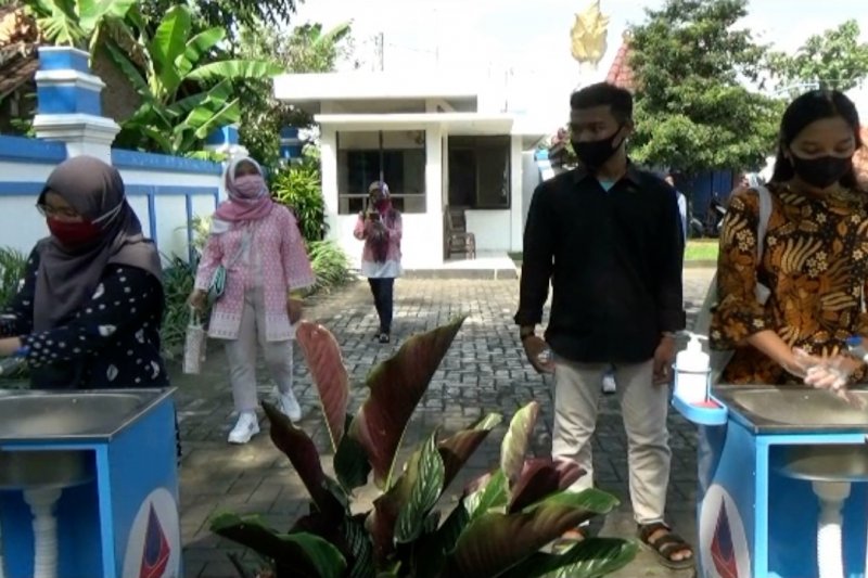 Sultan sebut masyarakat kunci keberhasilan DIY tangani COVID-19