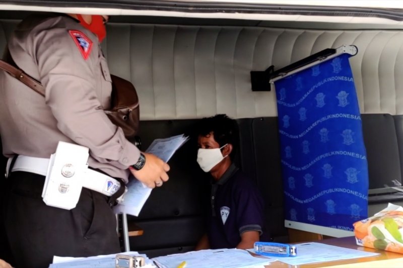 Polres Kapuas lakukan pelayanan SIM hingga ke pelosok