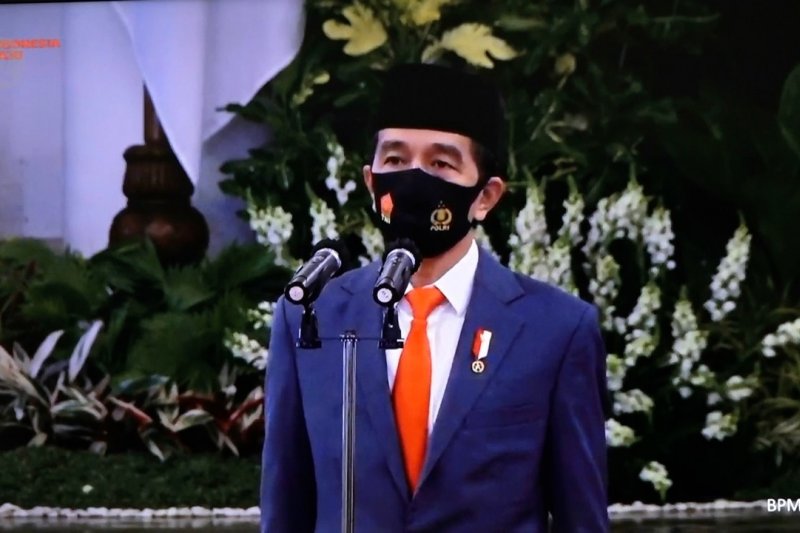 Pimpin HUT Bhayangkara ke-74, Presiden sebut tantangan Polri