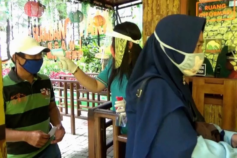 Srambang Park di lereng Gunung Lawu terapkan protokol kesehatan