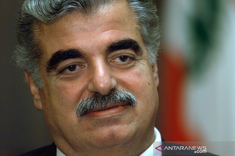 Pengadilan mantan PM Lebanon ditunda karena ledakan Beirut