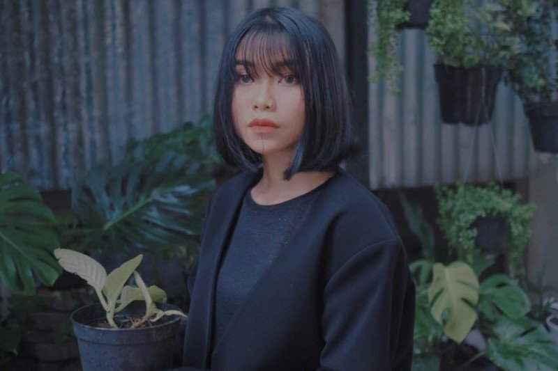 Di balik