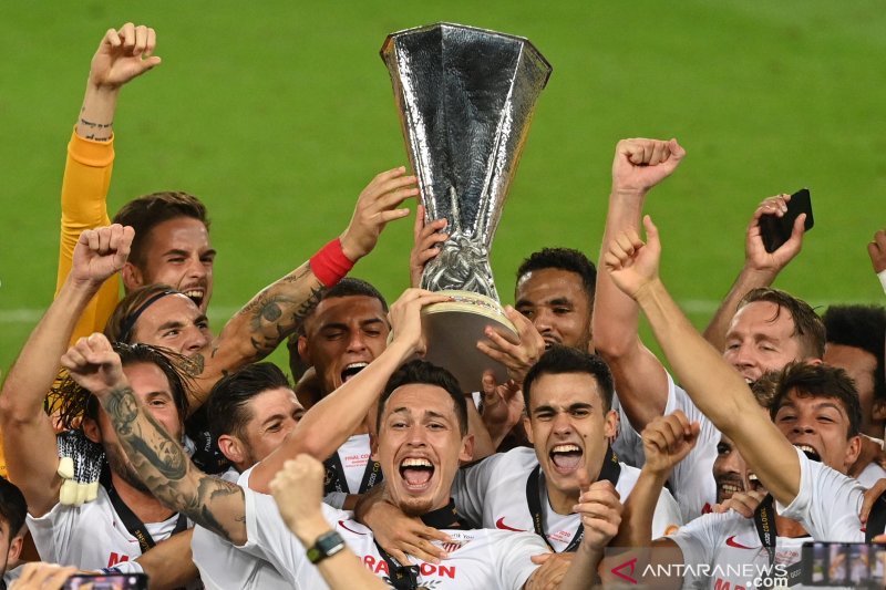 Sevilla tajamkan rekornya juara Liga Europa