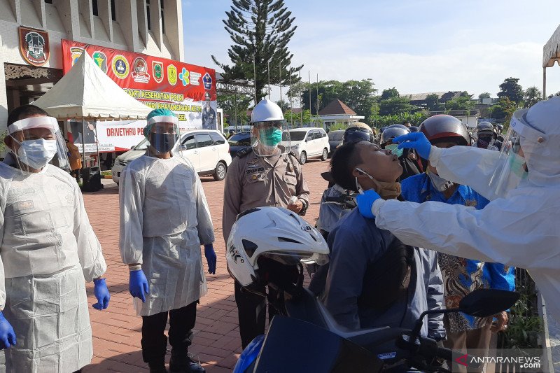 320 laboratorium belum mampu capai target 30.000 tes spesimen per hari