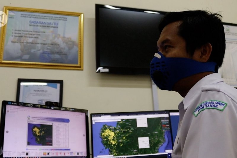 BMKG mendeteksiĀ 5.406 titik panas di Kalimantan Barat