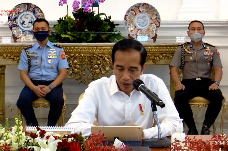 Presiden ingin keselamatan petugas dan pemilih terjamin di Pilkada 2020