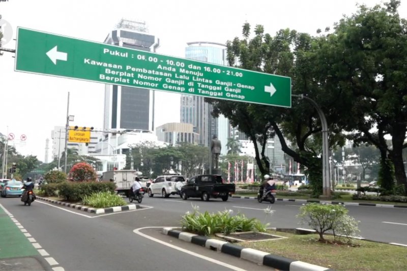 Pemprov DKI belum terapkan ganjil genap untuk sepeda motor