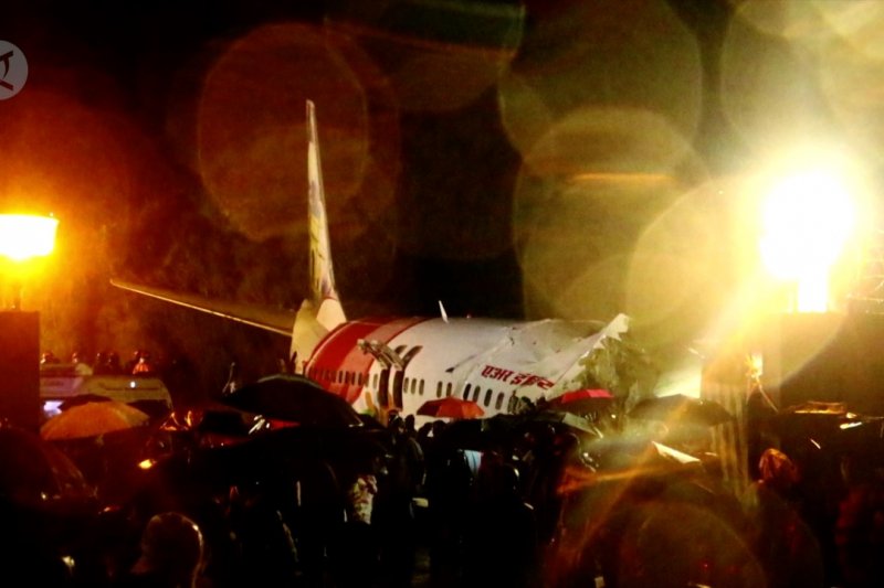 Pesawat repatriasi India kecelakaan, 17 korban tewas