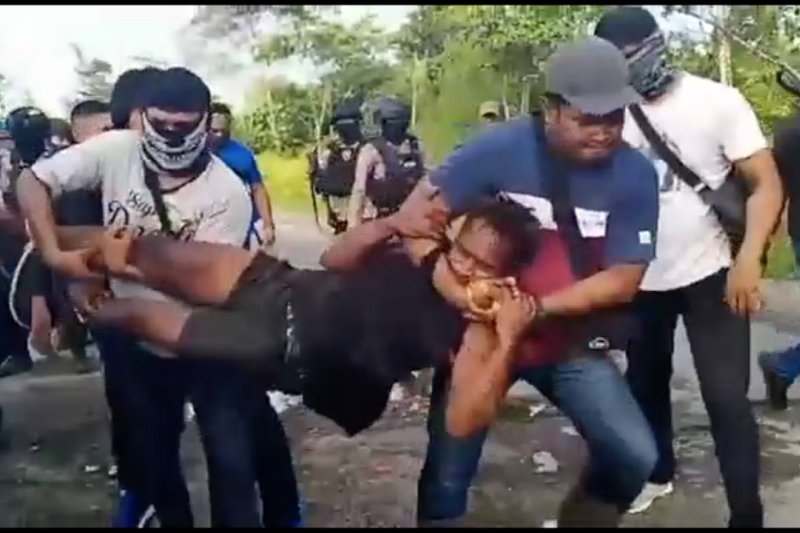 Polisi tangkap dua orang terduga pelaku pembunuhan di Yahukimo