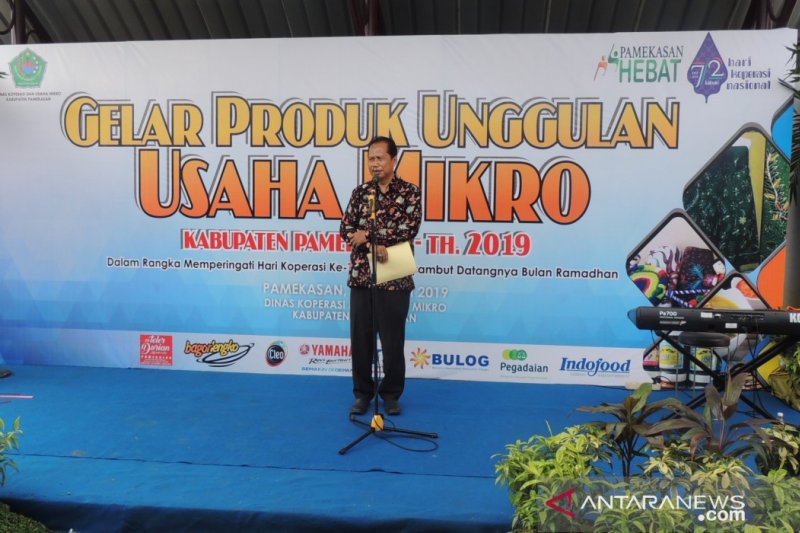 7 182 Pelaku Umkm Pamekasan Terdampak Covid 19 Terima Bantuan Modal Antara News Sumatera Barat