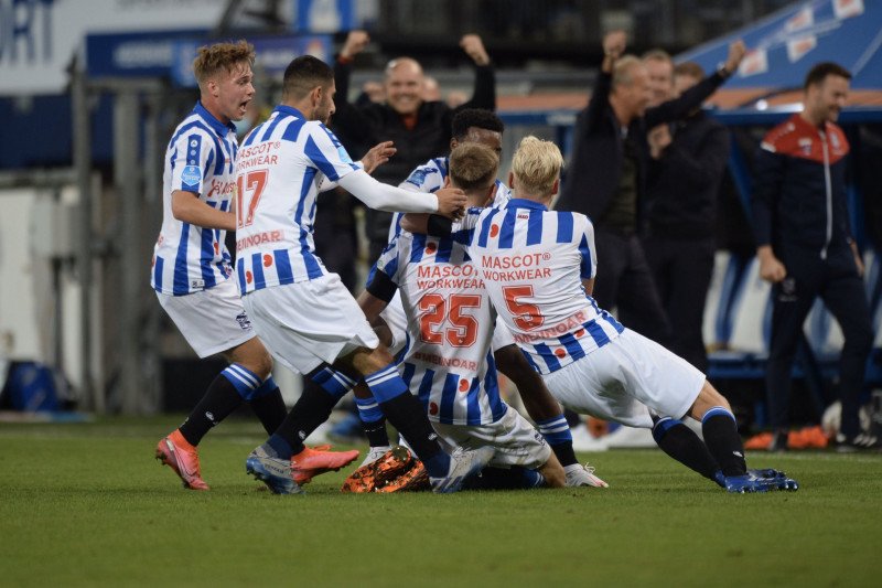 Heerenven menang 2-0 dari tamunya Willem II dalam laga pembuka Liga Belanda