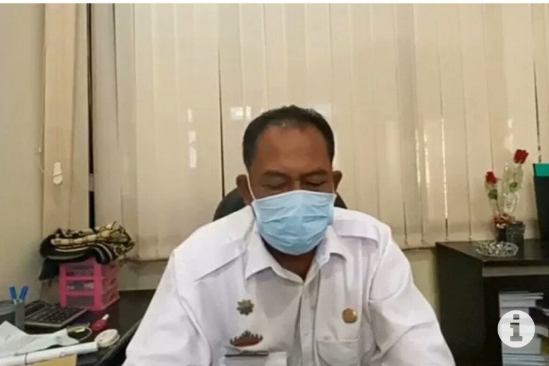 Tenaga kesehatan asal Kota Metro positif COVID-19