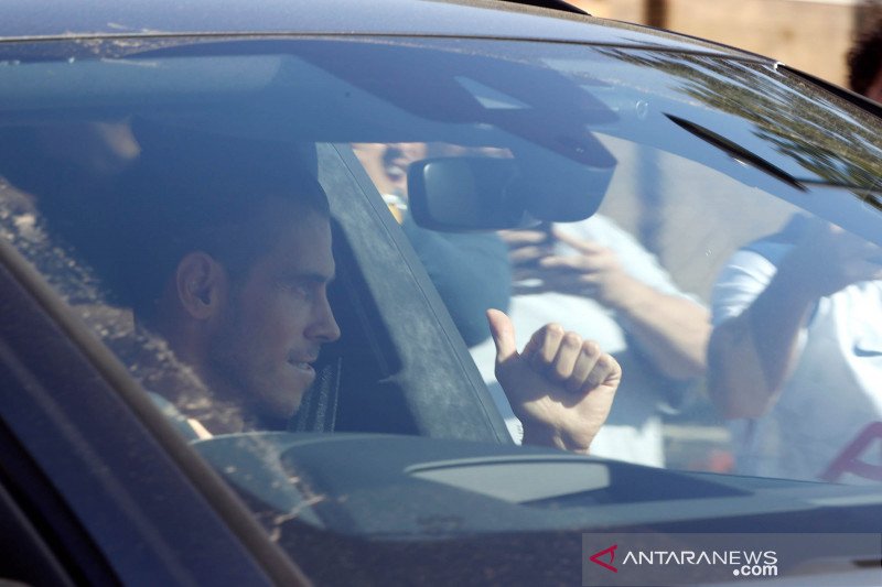 Liga Inggris : Gareth Bale tiba di London