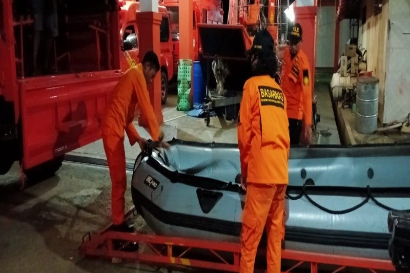Tim SAR Merauke cari penumpang yang jatuh dari KM Tatamailau