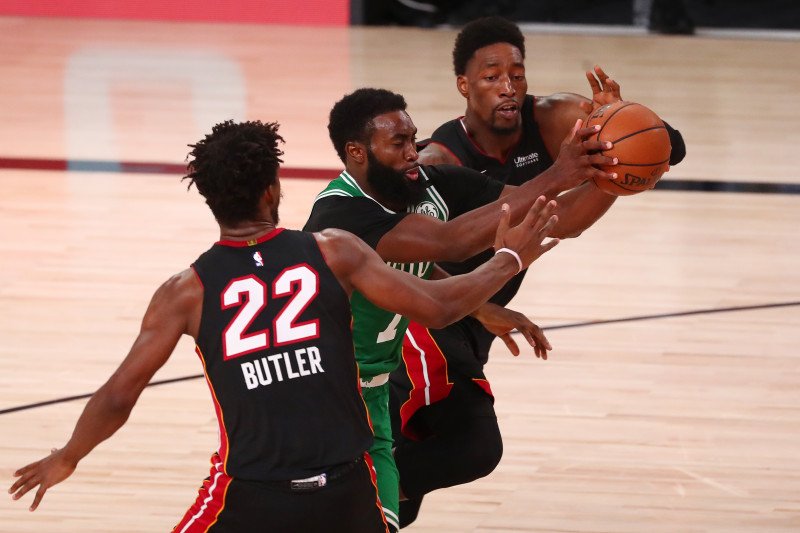 Celtics bangkit dari kekalahan beruntun untuk ubah kedudukan 1-2