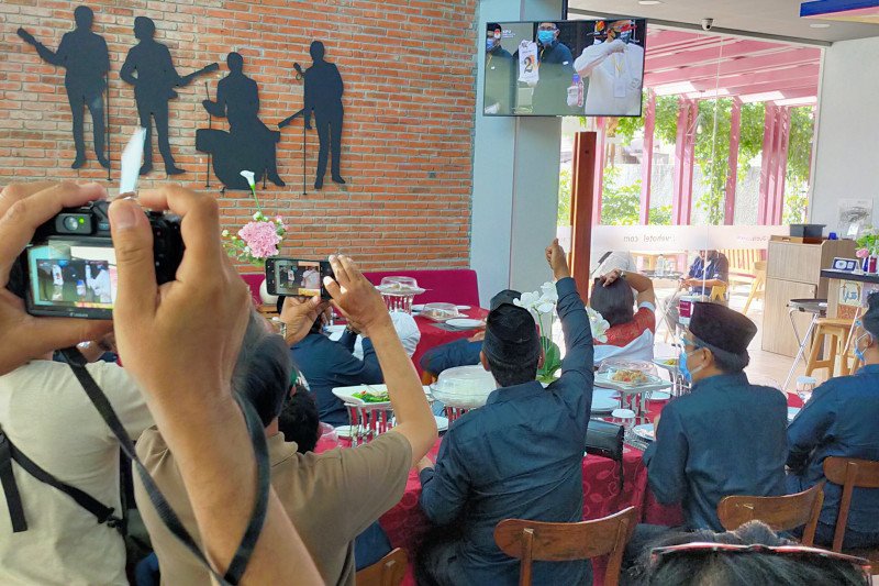 Dua paslon ikuti pengambilan nomor urut Pilkada Sidoarjo