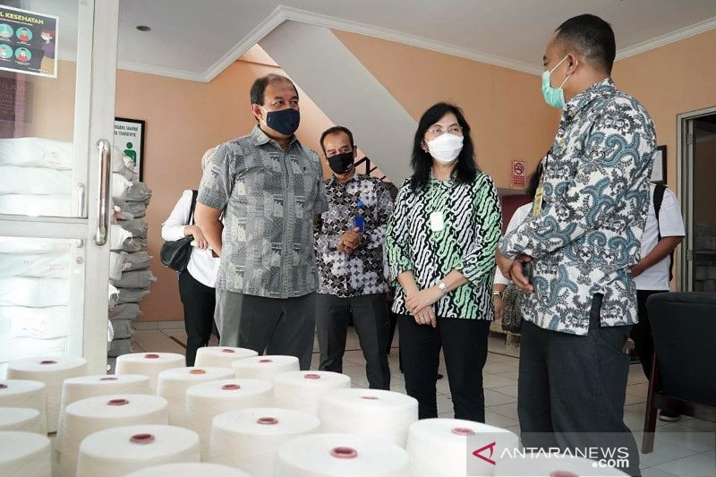 Pacu produktivitas, Kemenperin bantu mesin UPT Tekstil Majalaya