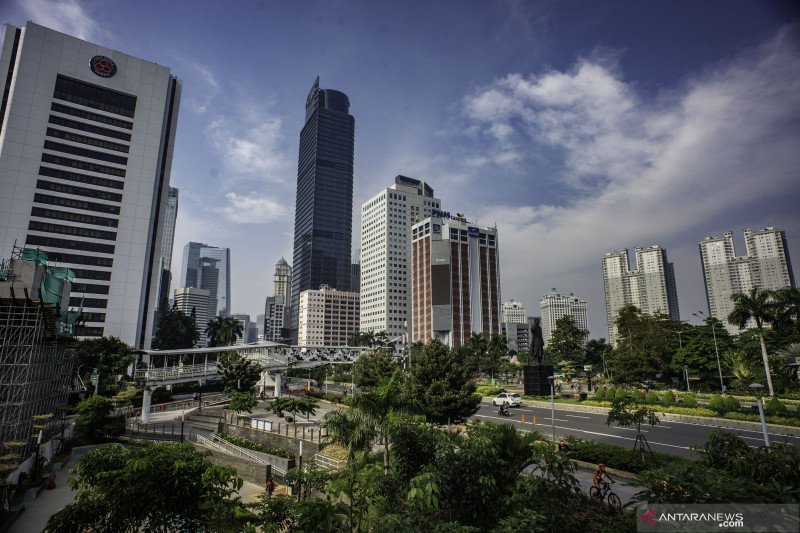 ekonom-ekonomi-ri-kuartal-iv-menguat-didorong-faktor-akhir-tahun