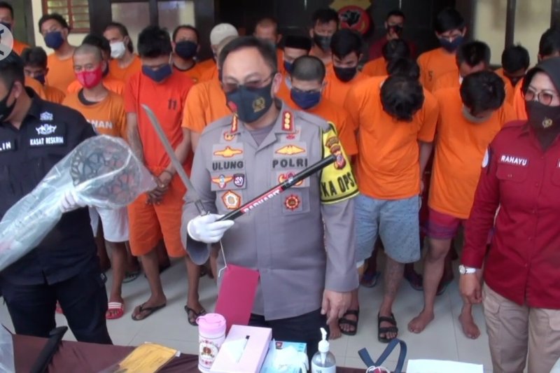 Polisi tangkap belasan pelaku kejahatan saat AKB di Bandung