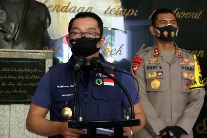 Gubernur Jabar terapkan PSBM di wilayah Bodebek