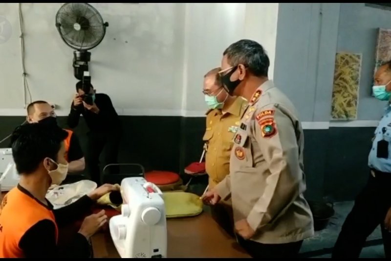 Kapolda Babel pastikan penerapan protokol kesehatan di lapas