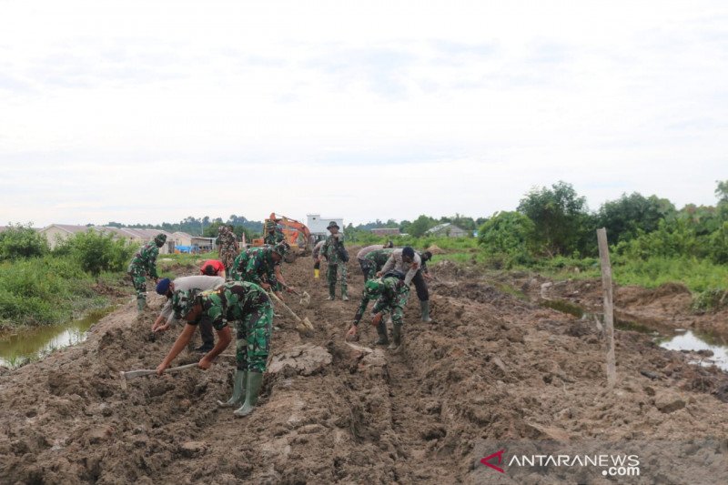 Satgas TNI Bangun Desa optimalkan pengerjaan 1,1 km jalan di Tarakan