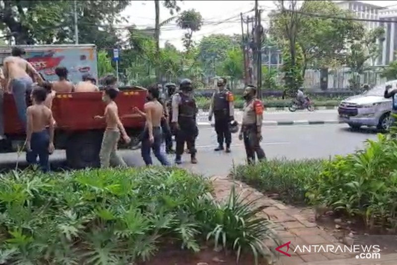 Polda Metro amankan kelompok anarko dari luar Jakarta