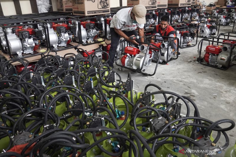 Bantuan mesin pompa air dengan konversi BBG