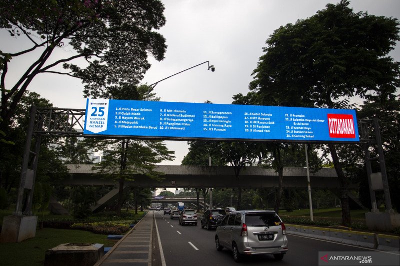 Transportasi publik diminta ditambah jika ganjil genap berlaku