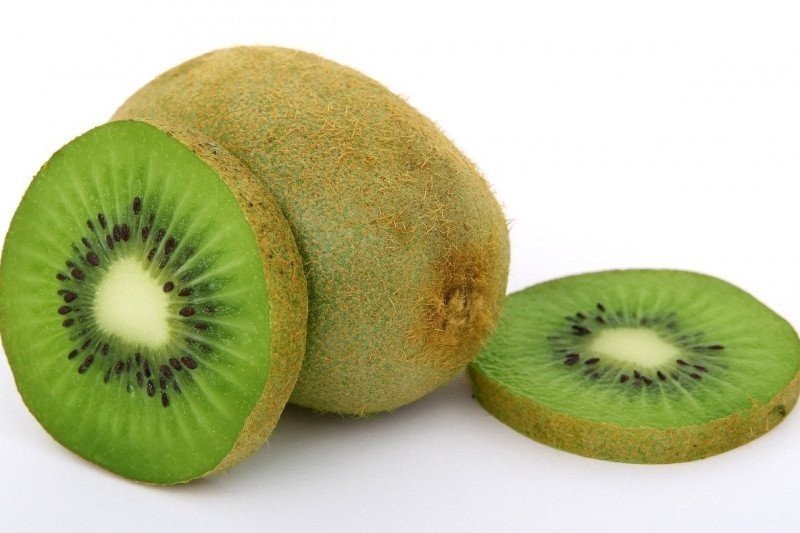 8-khasiat-buah-kiwi-imunitas-tubuh-hingga-cegah-penuaan-dini