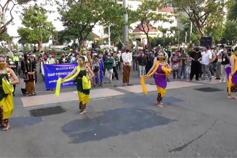 Warga Semarang tolak demo anarkis
